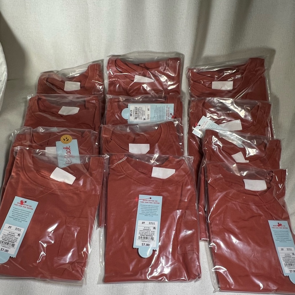 Cat & Jack toddler short sleeve pocket tee - bundle of 12 - size 3T - Picture 3 of 4